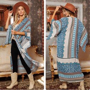 Ces Femme Boho Floral Pattern Kimino Cardigan Size Small NWT